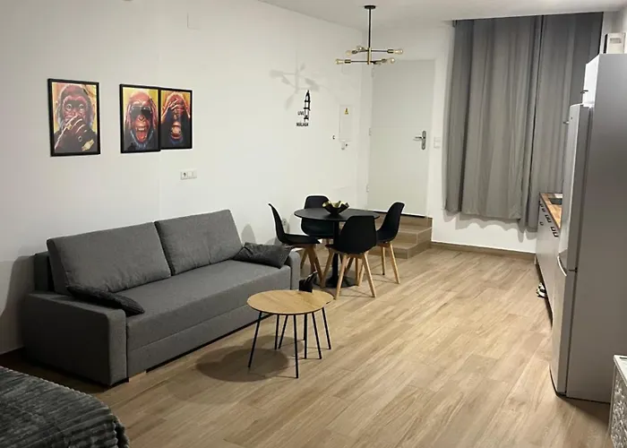 Living Station 7